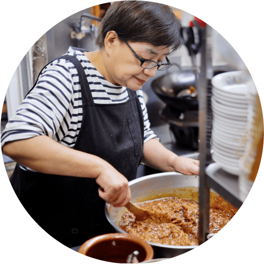 エコツーはグリストラップ清掃に最適な油吸着材です。大手スーパーマーケット、飲食店チェーン、ホテルなど全国で使用実績拡大中！
